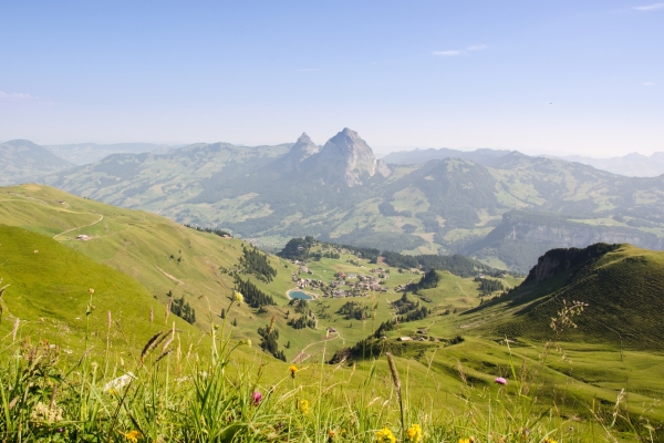 Tal- & Gipfeltour: Gratwanderweg Stoos