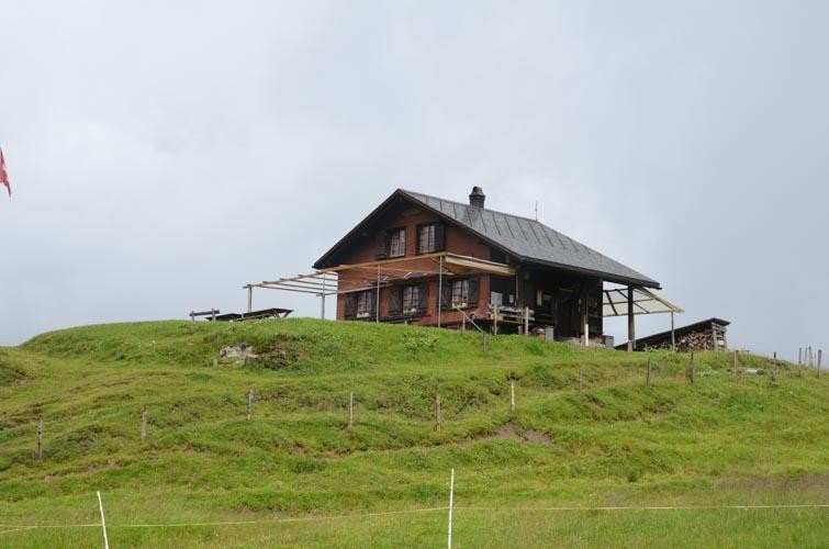 Alp auf dem Höhenweg Richtung Einsiedeln