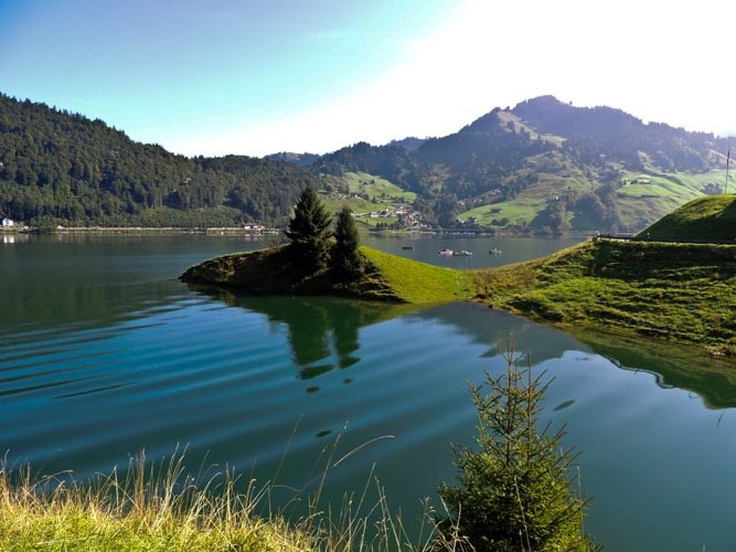 Malerischer Blick auf den Wägitalersee